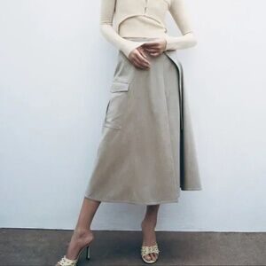 ZARA MIDI CARGO SKIRT
